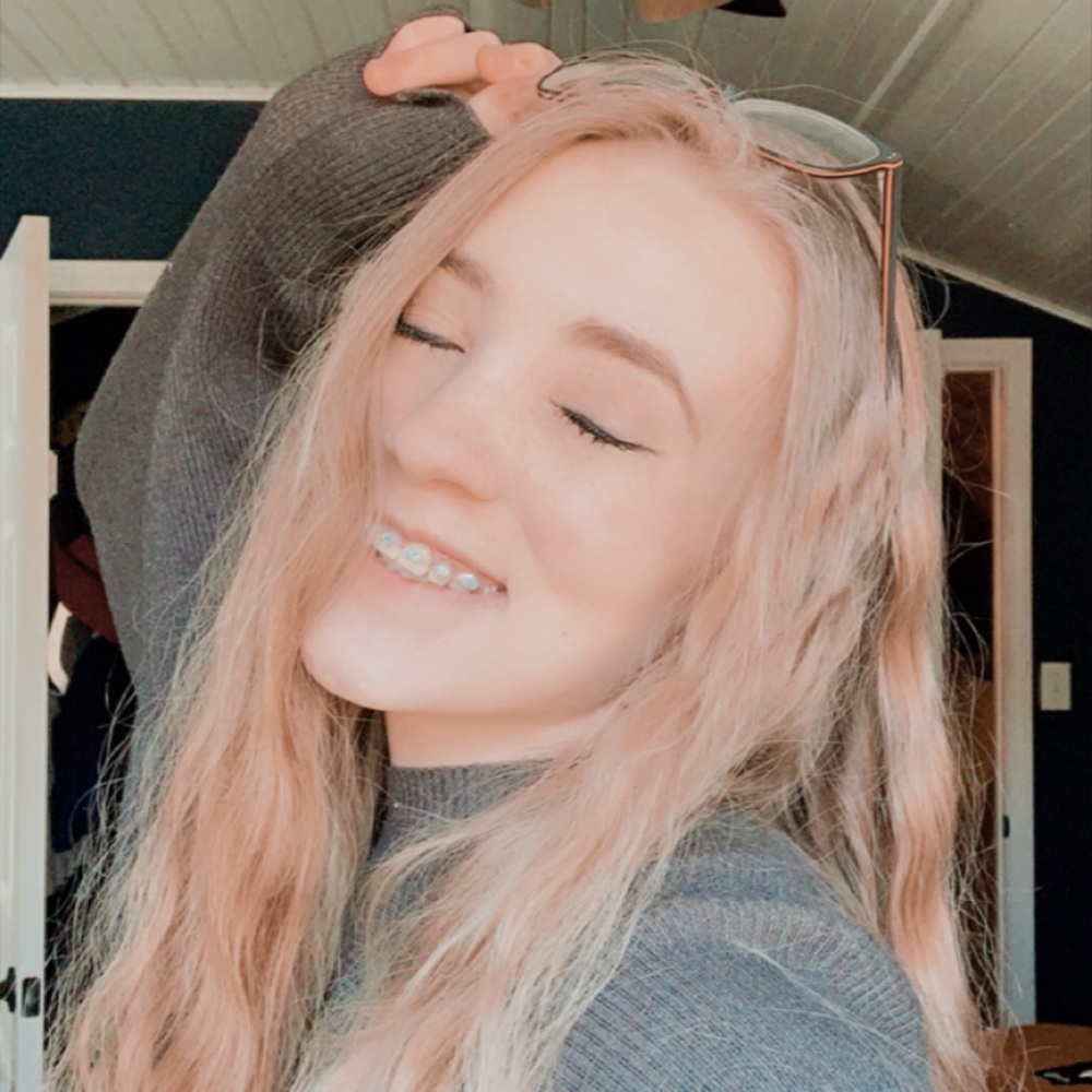 Meet your Posher, Carley